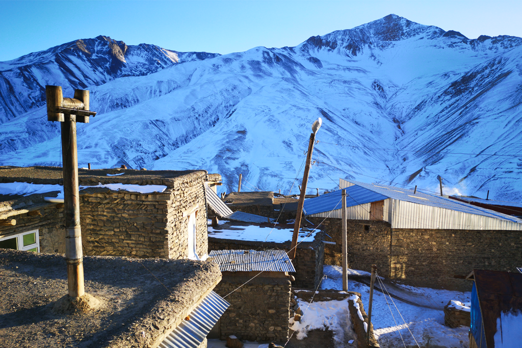 Khinalug Tour hiking and trekking